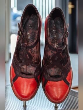 662 Neosens Spain Tricolor Leather T-Strap Mary Jane Heels - 37 (US 6.5)